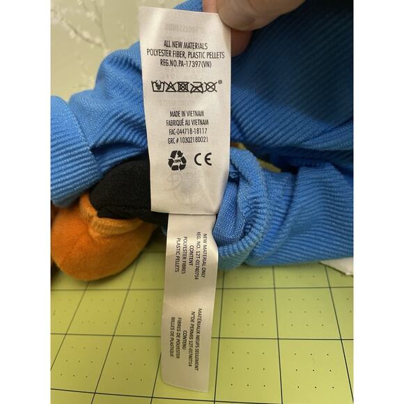 Disney Store Original Exclusive Plush 18" Goofy Stuffed Animal Mickey Mouse - Picture 9 of 9